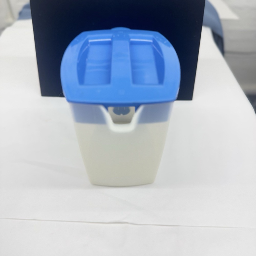 Mr Coffee Iced Tea Maker 3 Quart Replacement BLUE Rectangular Pitcher Only TM75 - Picture 2 of 6